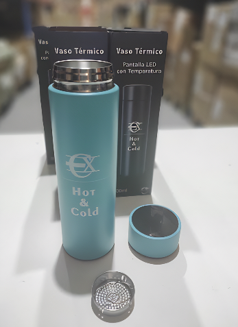 Termo frió y calor con pantalla